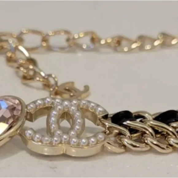 CHANEL I Love CC pearl logo Pink Heart leather woven chain Choker Necklace - Picture 5 of 15